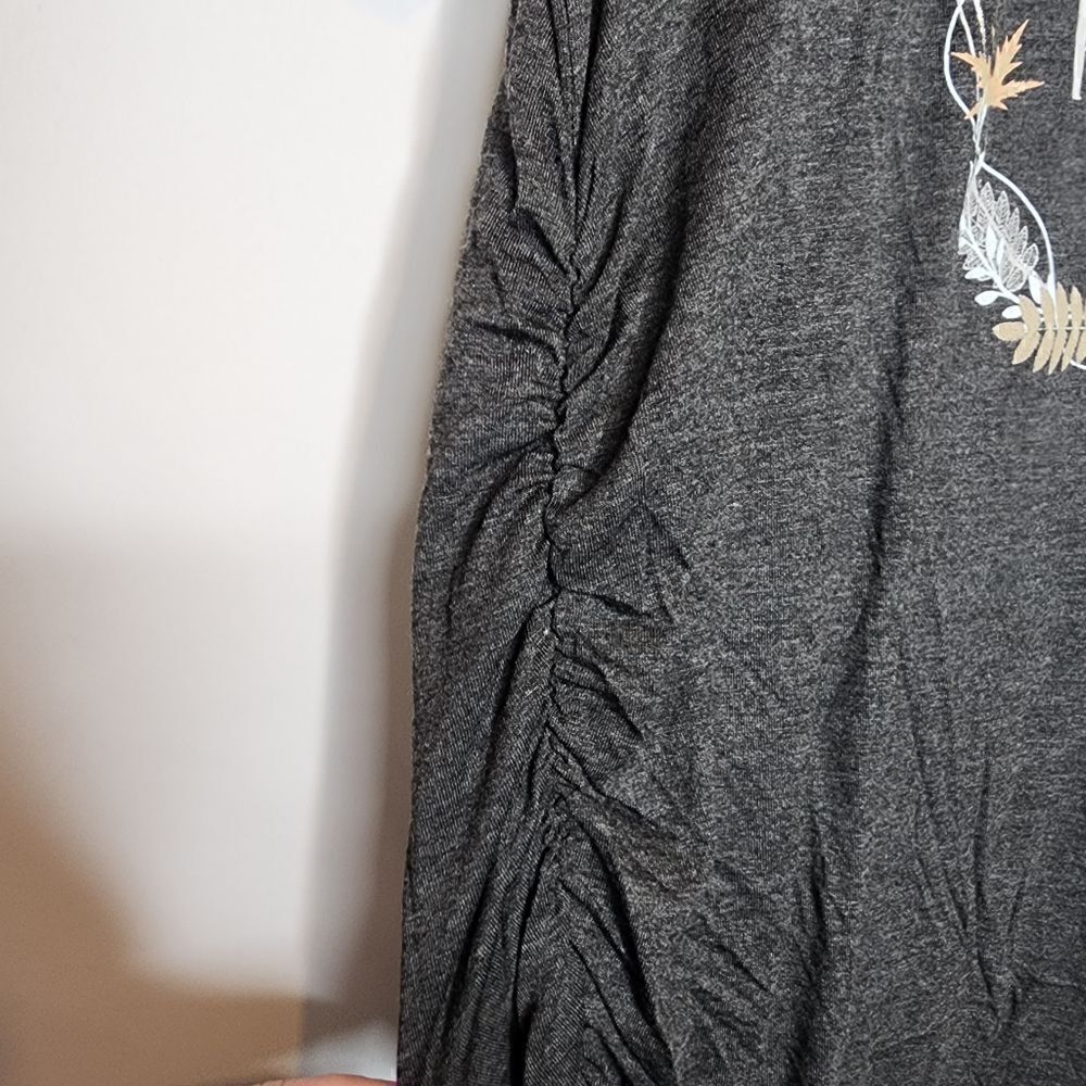 XL Maternity Expecting a Little Pumpkin Tee Fall Announcement Photo Halloween sh - Picture 5 of 9